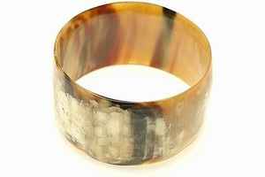 Puños, brazaletes y pulseras de cuerno de búfalo natural hechos a medida, hechos de cuerno de búfalo real, disponibles en una variedad de tamaños - Product Image 4