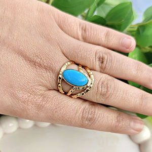 Anillo llamativo chapado en oro estilo boho de moda con piedra preciosa ovalada de turquesa azul, joyería de diseño hecha a mano y ajustable para todas las ocasiones. - Product Image 6