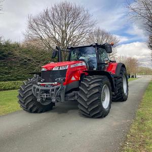 Tracteur Massey Ferguson 8740 100 CV 4RM à transmission par engrenages, qualité supérieure, roulement de boîte de vitesses fiable, utilisation agricole, livraison rapide - Product Image 1