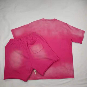 Ensemble T-shirt et short unisexe rose délavé style streetwear – Tenue décontractée deux pièces assortie pour l'été - Product Image 6