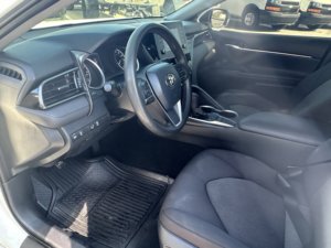 Toyota Camry LE 2022 Usado en Buen Estado - Product Image 5