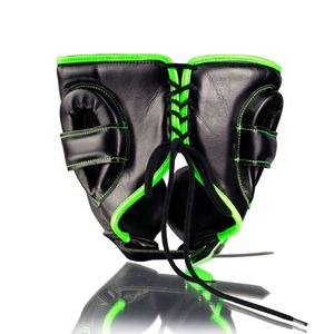 Casque de boxe Fly Boxing, qualité supérieure, couleur personnalisée, fabriqué en cuir véritable, logo, fermeture auto-agrippante et lacets, pour Muay Thai - Product Image 2