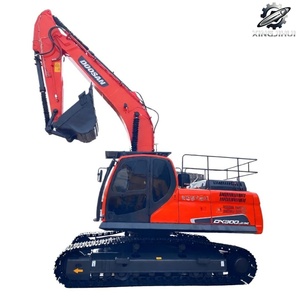 รถขุด Doosan DX300 มือสอง ขนาด 30 ตัน บุ้งกี๋ 1.55 ลบ.ม. แบรนด์เกาหลีแท้ รถขุดตีนตะขาบขนาดใหญ่สำหรับงานก่อสร้าง ชั่วโมงการใช้งานต่ำ ได้รับการรับรองมาตรฐาน CE - Product Image 1
