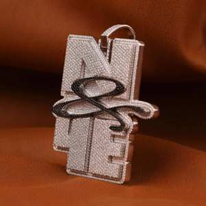 Pendentif pour homme en argent sterling 925 plaqué or 14 carats de qualité supérieure, hip hop, serti de moissanite VVS glacée, idéal pour les fêtes et les cadeaux - Product Image 4