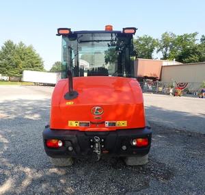 Cargadora de Ruedas Delantera Kubota R640 2021 - Motor Diésel de 64 HP - Capacidad de 5.3 Toneladas - Cargadora Compacta para Construcción, Agricultura y Materiales - Product Image 1