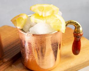 Tasse en cuivre pour tasse de Mule de boisson d'intérieur avec poignées en bois Design de haute finition Tasse d'accessoires de barre de dessus de Table - Product Image 5