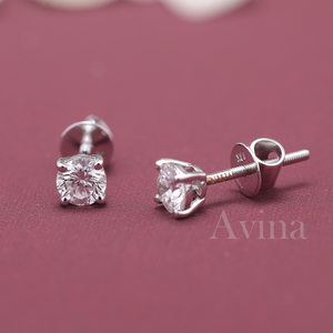 Boucles d'oreilles solitaires rondes en diamant cultivé certifié IGI, or 18 carats, minimalistes, petites boucles d'oreilles en diamant - Product Image 3