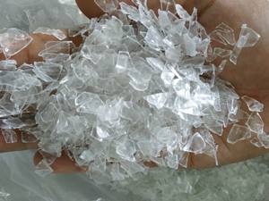 Botellas de PET recicladas en frío/caliente THANH VIN Vietnam, grado transparente AA para embalaje - Product Image 6