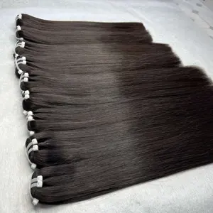 Cabelo humano encaracolado liso de osso cru não processado, 100 pacotes de cabelo humano de boa qualidade, 8-32 polegadas, mais vendidos da fábrica do Vietnã