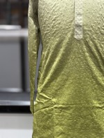 Kurta ethnique haut de gamme en coton brodé/gaufré pour homme, idéal pour les mariages et les fêtes – Fournisseur en gros personnalisé Inde