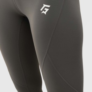 Leggings de compression Charcoal Pro en tissu tricoté pour l'entraînement - Product Image 6