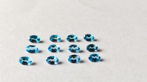 Chất lượng cao 3x5mm -15x20mm hình bầu dục mặt bầu trời màu xanh Topaz giá bán buôn đá quý tự nhiên lỏng cắt Un đá nóng nhà máy - Product Image 5