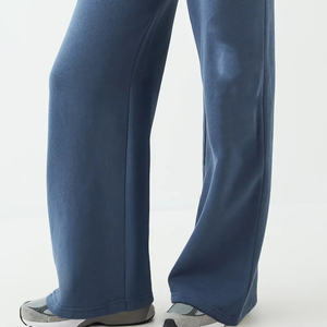 Nuevos Conjuntos Deportivos con Cremallera Azul y Logotipo Personalizado al por Mayor, Conjuntos Deportivos Completos para Mujer, Transpirables, para Exteriores, Estilo Urbano, Joggers para Mujer - Product Image 6