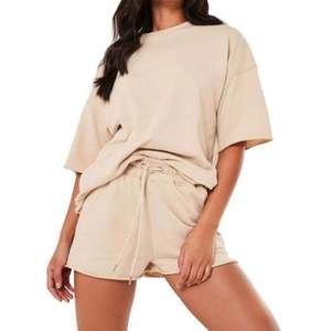 100% coton femmes été 2 pièces surdimensionné ensembles de survêtement personnalisables marques privées à manches courtes T-Shirts Shorts plaine - Product Image 4