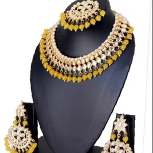 Indian Manufacturer Mother of <b>Pearl</b> Alloy <b>Pearl</b> Gold Plated Multi Color Ethnic Kundan <b>Choker</b> Necklace Bridal Fashion Jewelry - Product Image 1