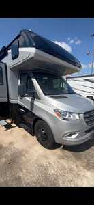 Caravana Moderna Mini Ligera y Económica 4x4 NUEVA Euro6, Remolque de Lujo para Acampar, Autocaravana Todoterreno para 4-6 Personas, Usada, Premium - Product Image 2