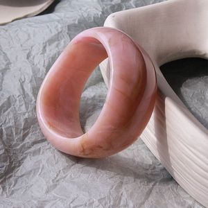 Bijoux fantaisie Résine Acrylique Bracelet Bracelet Exagéré Éblouissant Multicolore Large Irrégulier Carré Acrylique Bracelets pour Femmes - Product Image 2