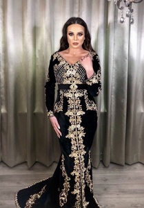 Sja — DESIGN de robe CAFTAN, nouvelle broderie de tabka, perles en verre de cristal, pierre de verre, travail pour mariage @ 2022 - Product Image 2