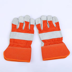 Guantes de trabajo con forro térmico para la temporada de invierno Guantes de invierno para construcción y reparación al aire libre Guantes resistentes al frío - Product Image 2