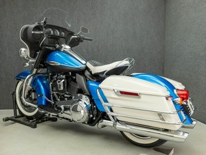 Moto Cruiser Grand Touring de Qualité Supérieure 2026 Davidson FLH <span class=keywords><strong>Electra</strong></span> Glide Milwaukee-<span class=keywords><strong>Eight</strong></span> 117 1923cc V-Twin EFI 6 Vitesses - Product Image 3