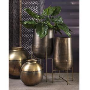 Pots de fleurs élégants en métal martelé doré, Vases de sol décoratifs d'intérieur faits à la main, premier choix pour le salon et le bureau - Product Image 3