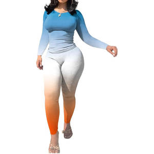 Conjunto de Yoga personalizado para mujer, chándal para mujer, ropa de gimnasio sin costuras, Conjunto de sujetador y mallas de 2 piezas, conjunto de entrenamiento liso para mujer - Product Image 2