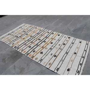 Tapis turc vintage, dimensions 4,3x8,5 pi (130x258 cm), tapis en laine à bordure blanche - Product Image 2