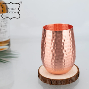 Conception martelée cuivre menthe Julep tasse en céramique polie pour boire élégant et avantages pour la santé ayurvédique - Product Image 5