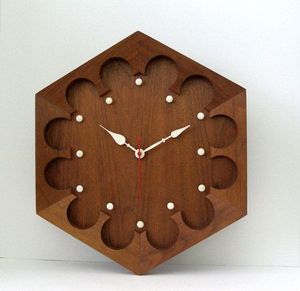 SIMILAR CUSTOMIZED WOODEN WALL CLOCK FOR ELEGANT HOME DECOR MODERN Bamboo <b>Body</b> with Natural Rosh for Wedding Occasions - Product Image 1
