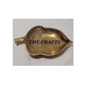 Plateau de service en aluminium couleur or pour snacks Plat à feuilles avec plateau de service en feuilles de qualité supérieure pour mariage et événement - Product Image 4