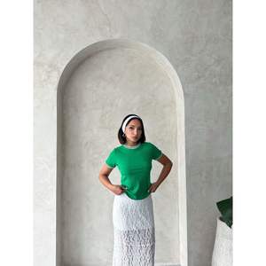 Topshow - Camiseta de punto con cuello redondo color crema esmeralda para mujer, venta al por mayor - Product Image 3