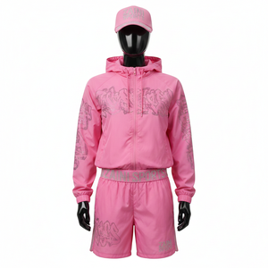 Ensemble short coupe-vent pour femme, tissu polyester doux et respirant, rose, deux pièces, logo thermocollé, ensemble short coupe-vent grande taille - Product Image 6