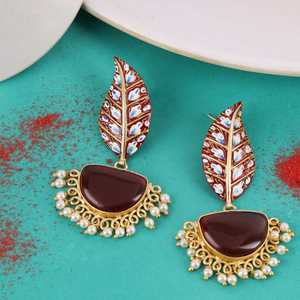 Metal Latón Pintura Popular Indio Pendiente Moda única Adelante Altamente de moda Diseño de acabado elegante - Product Image 2