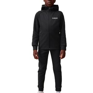 Survêtement pour garçons, dernière collection, fermeture éclair, personnalisable, haute qualité, design confortable et respirant, prix usine pour les acheteurs en gros - Product Image 1