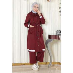 Ensemble décontracté 2 pièces côtelé bordeaux à capuche pour femme : haut long et short mi-long MSW19196-2 - Product Image 3