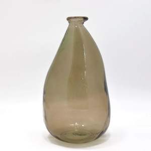 Vase à fleurs de décoration de table de luxe en verre de couleur grise au design personnalisé pour le désherbage du salon et la décoration de bureau - Product Image 5