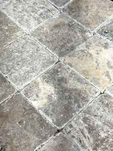 Posavasos de Travertino Plateado Natural 4x4, Juego de Posavasos de Piedra Hechos a Mano de 4 o 6 Piezas, Decoración del Hogar - Product Image 3