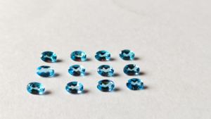 Qualité fine naturelle pour la topaze bleue suisse 3X5mm 12X16mm forme ovale chauffée pierre indienne qualité Quartz fournisseur de bijoux - Product Image 3
