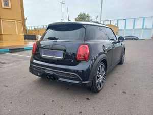 Mini Cooper S d'occasion 2023, 4.5L essence atmosphérique, conduite à gauche, sièges en cuir, intérieur foncé, régulateur de vitesse adaptatif (ACC) - Product Image 4