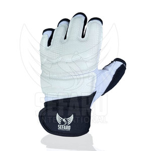ถุงมือเทควันโดออกแบบเองอย่างมืออาชีพ ผลิตในปากีสถาน คุณภาพสูง ทนทาน - Product Image 5
