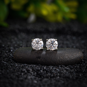 Pendientes de Diamantes Redondos Cultivados en Laboratorio con Certificación IGI de 2.00 CTW, Oro Amarillo Sólido de 14K/18K, Joyería Fina para Bodas - Product Image 1