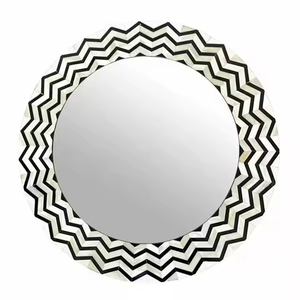 Marco de espejo con incrustaciones de hueso hecho a mano para restaurante casero por Crescent Crafts - Product Image 2