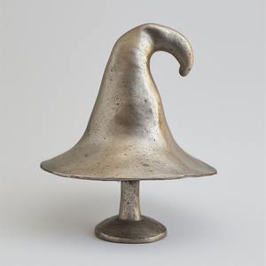 Lanterne citrouille en aluminium poli à la main, surface à patine verte, design creux percé, coulée d'élégance éclatante pour Halloween - Product Image 1