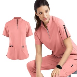 Uniformes médicos de enfermera de diseño personalizado sarga de algodón y poliéster conjuntos de fregado ecológicos con color y logotipo personalizados - Product Image 1