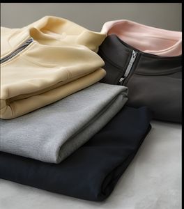 Sudadera de Felpa 100% Algodón Personalizada OEM, 420 GSM, Corte Regular, Lisa, para Invierno, Proveedor Mayorista para Hombre - Product Image 2