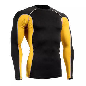 2024 Excellente qualité personnalisée vierge à manches longues et courtes Rash Guard personnalisé Rash Guard dans le prix de vente entier avec logo personnalisé - Product Image 3