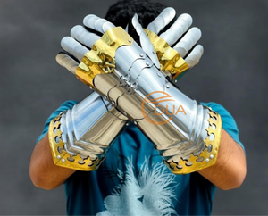 Gants de guerrier médiévaux en acier avec garniture en laiton |   Gants d'armure artisanaux pour costume de chevalier, reconstitution historique et exposition - Product Image 5