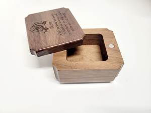 Caja de cenizas de urna Buck Doe personalizada, caja conmemorativa grabada con láser, regalo de duelo por pérdida, urna pequeña compartible, pareja de ciervos rústicos - Product Image 4