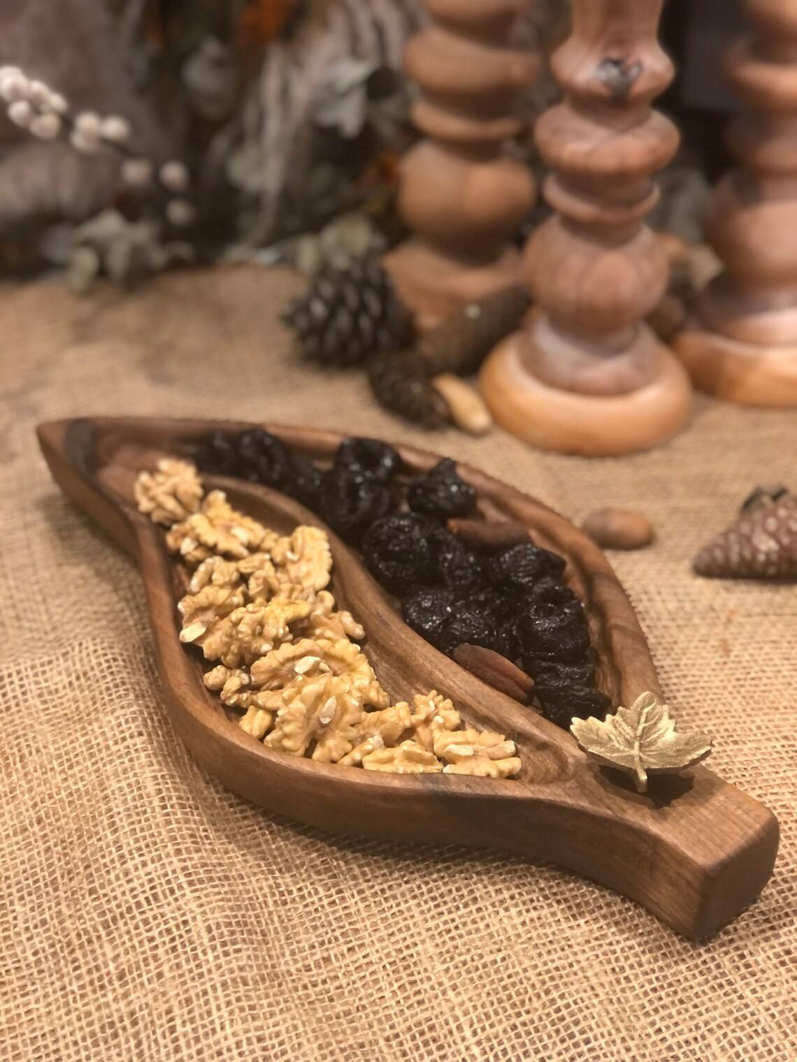 สีน้ำตาล