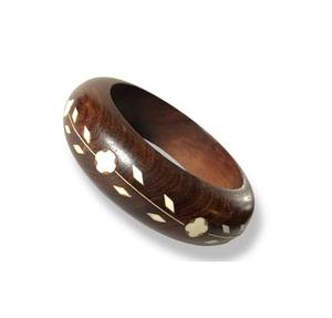 Bracelet en bois fait à la main écologique pour la maison et la fête Bracelet en bois de qualité standard Pièce minimaliste pour femmes Bijoux Bracelet en bois - Product Image 6